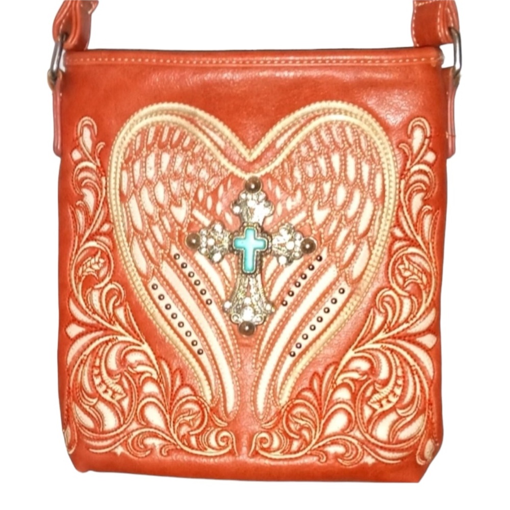 #70 P&G concealed carrying crossbody purse